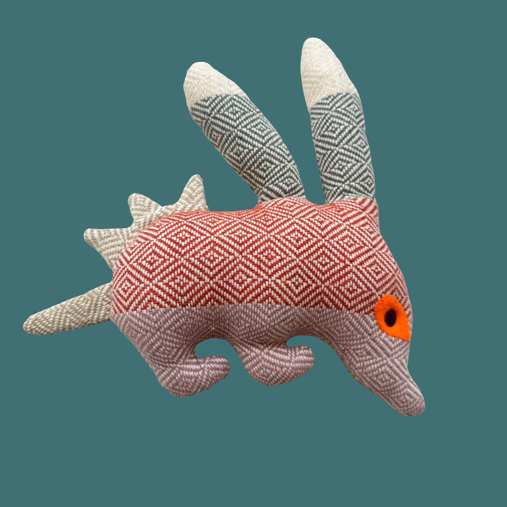 Alebrije puercoespín/armadillo/conejo