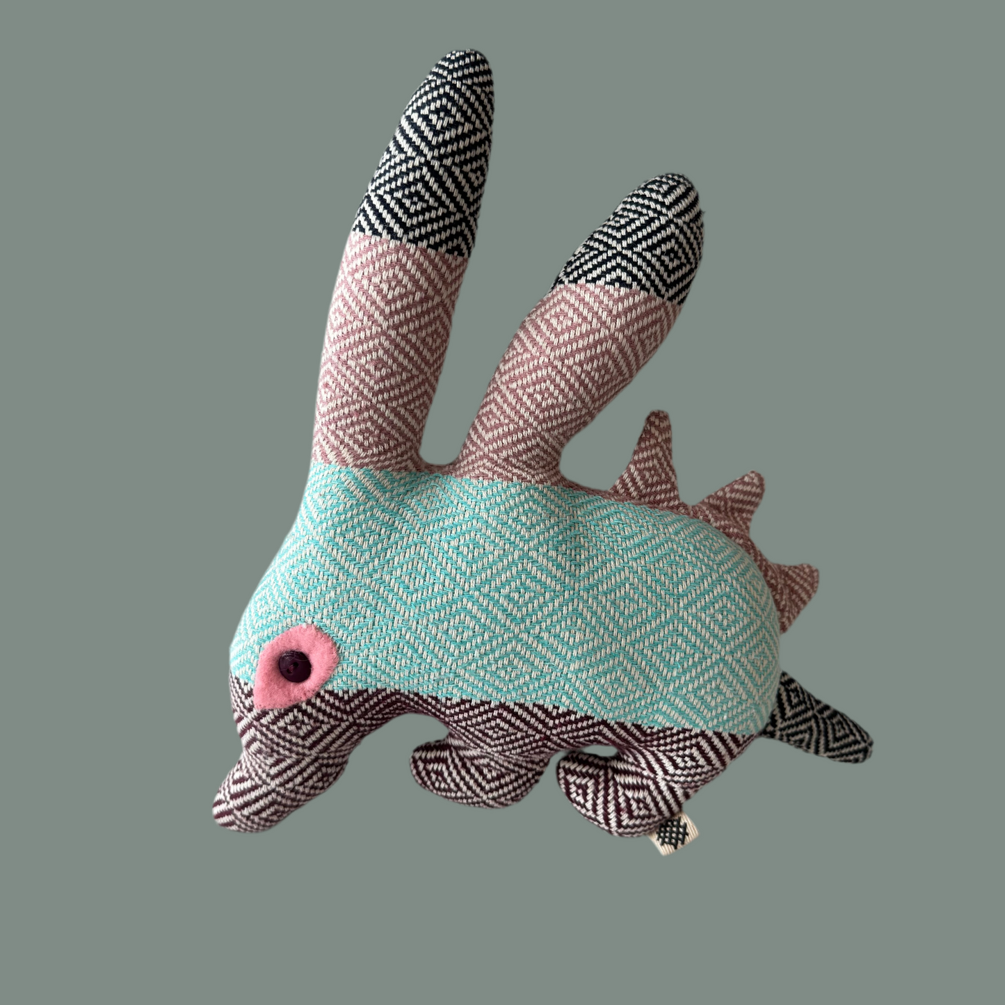 Alebrije puercoespín/armadillo/conejo