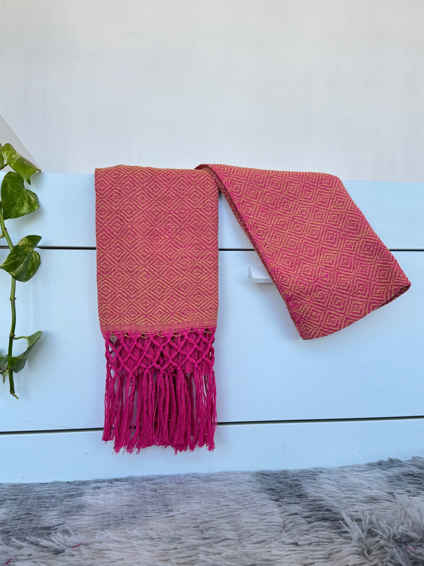 Rebozo de telar base rosa mexicano