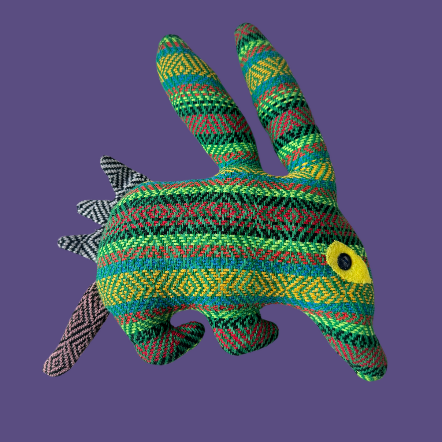 Alebrije puercoespín/armadillo/conejo