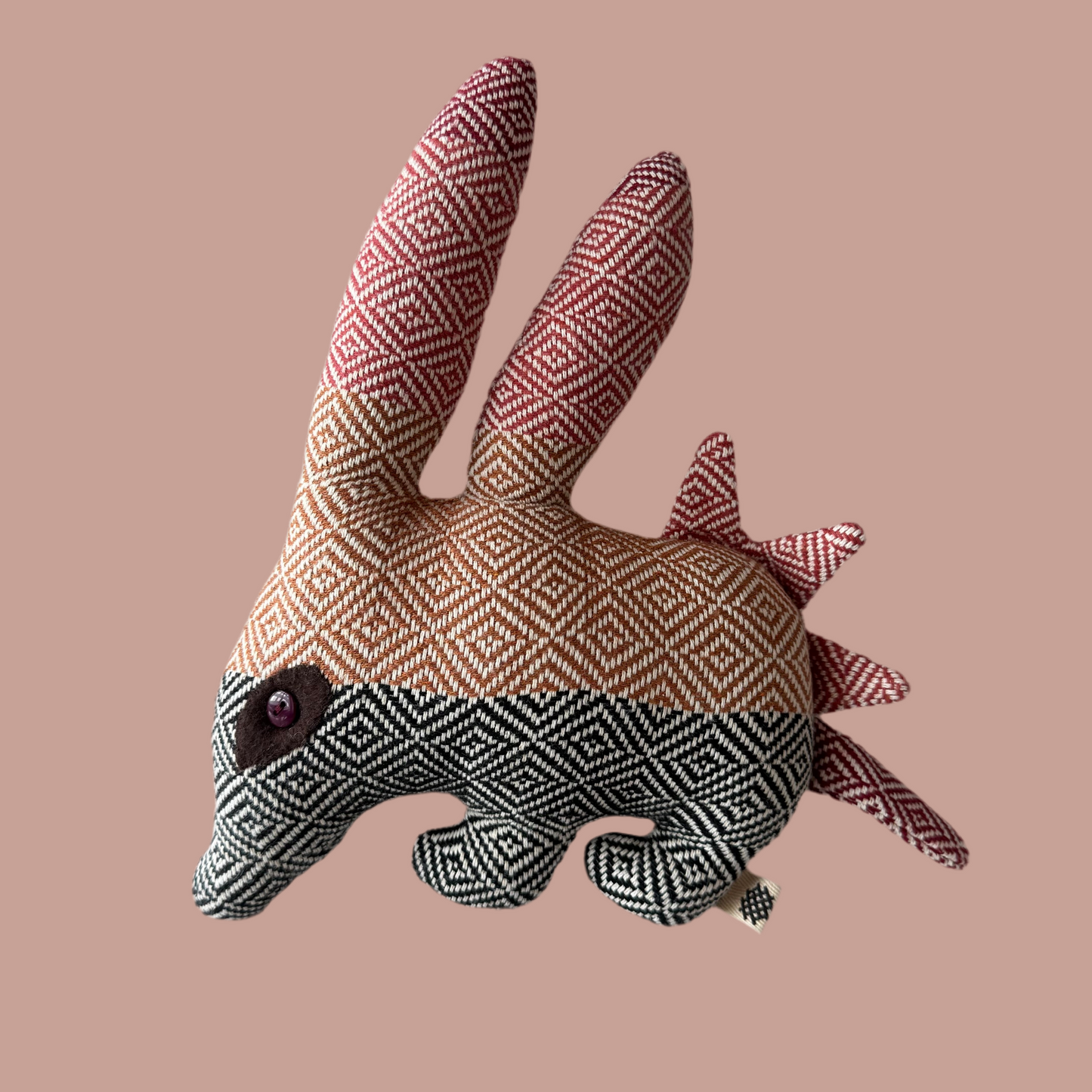 Alebrije puercoespín/armadillo/conejo