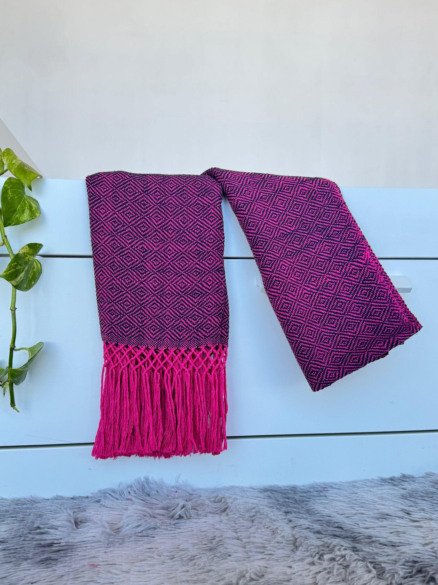 Rebozo de telar base rosa mexicano