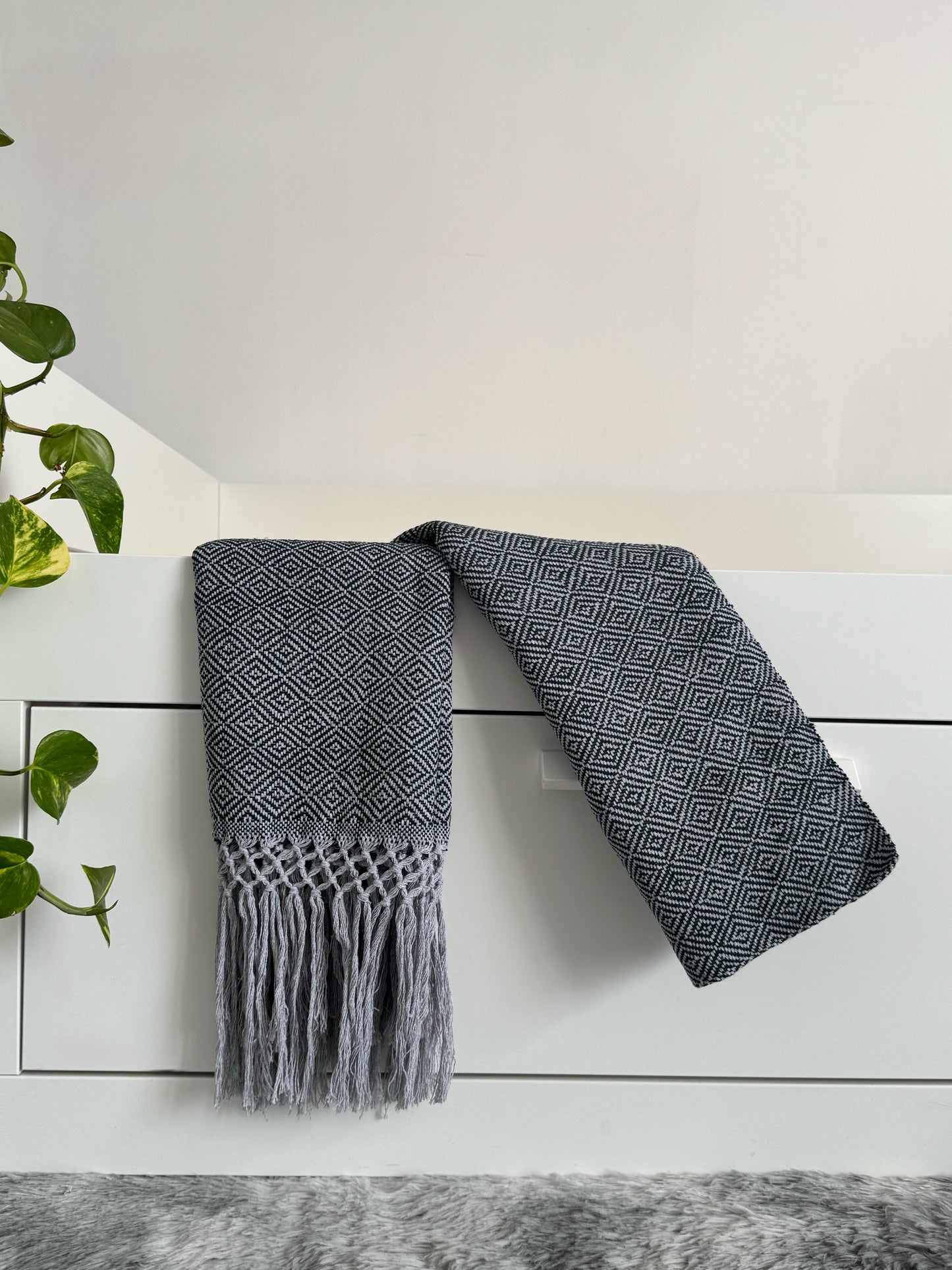 Rebozo de telar base gris